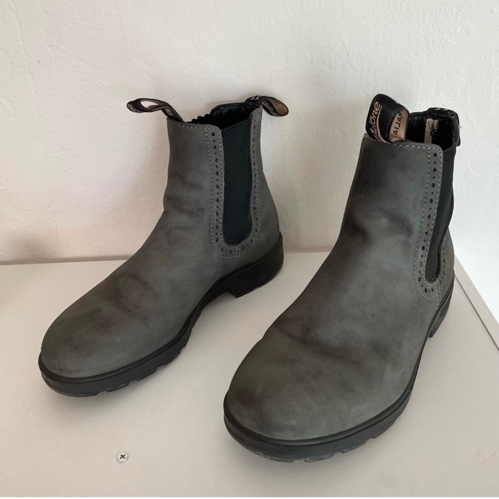 blundstone boots size US 9.5 AU 6.5